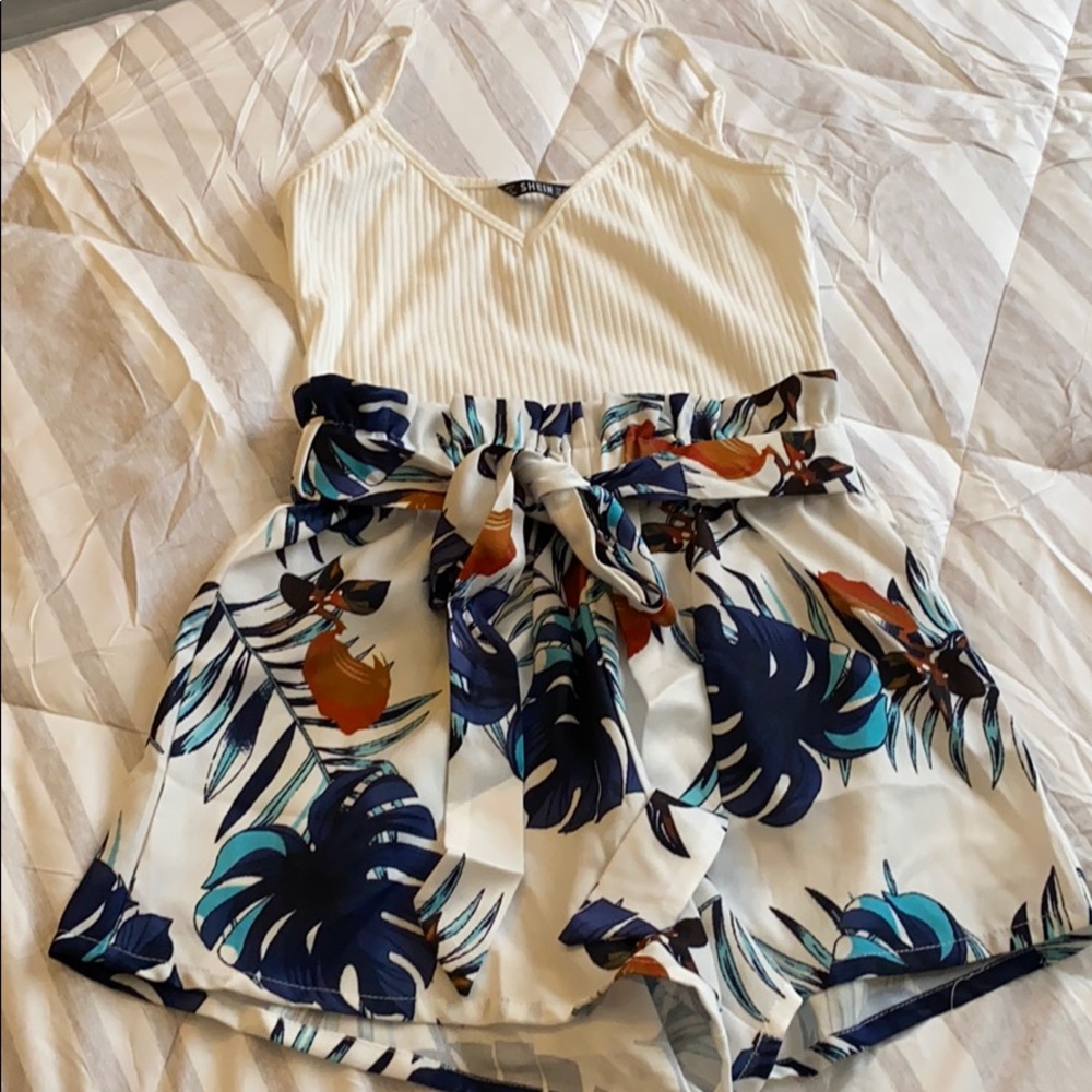Short and tank set
